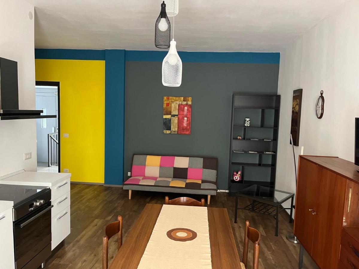 Appartamento Mela Ad Alba, Cuore Delle Langhe Ngoại thất bức ảnh