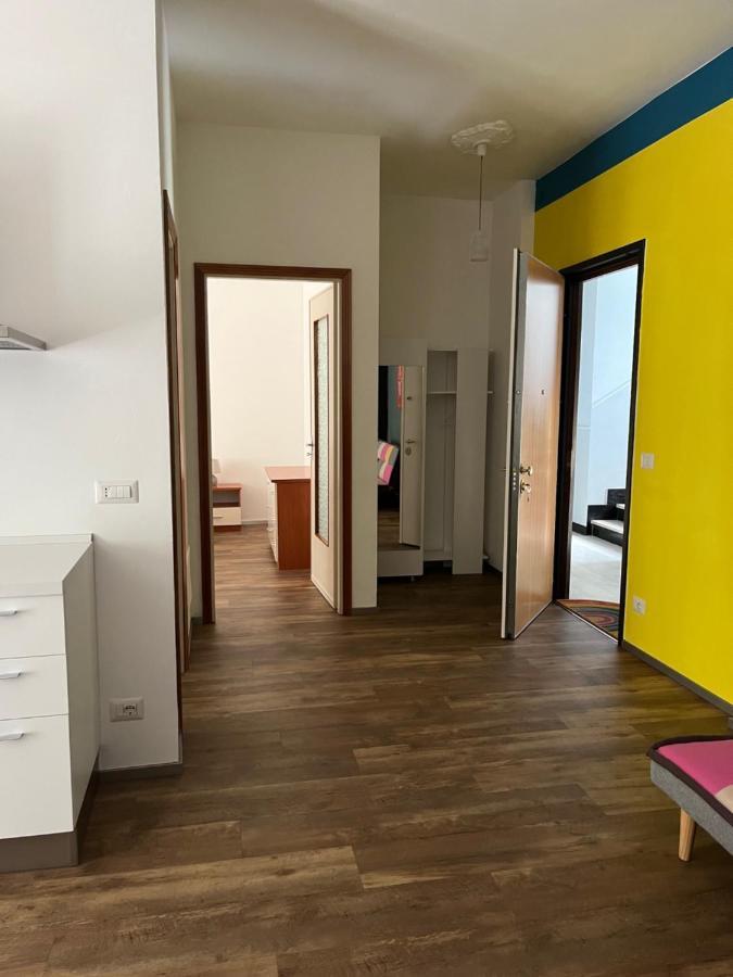 Appartamento Mela Ad Alba, Cuore Delle Langhe Ngoại thất bức ảnh